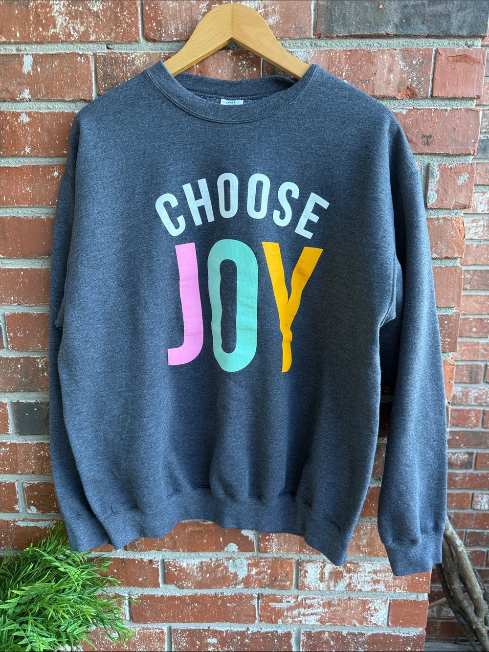 Dark Gray 'Choose Joy' Crewneck Sweatshirt